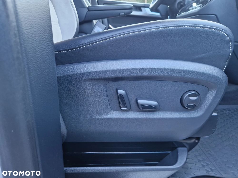 Volkswagen Multivan 2.0 BiTDI L1 Highline - 11