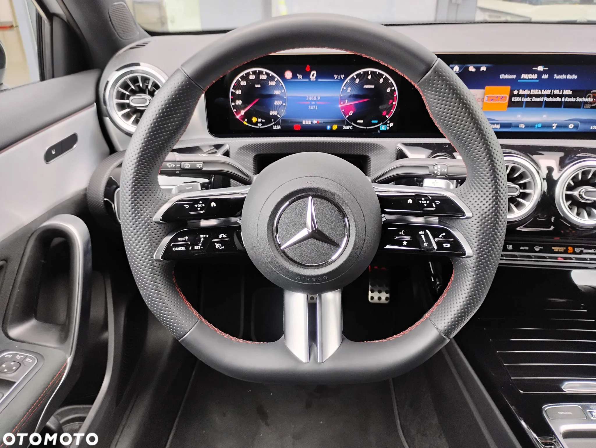 Mercedes-Benz Klasa A 200 AMG Line 7G-DCT - 18