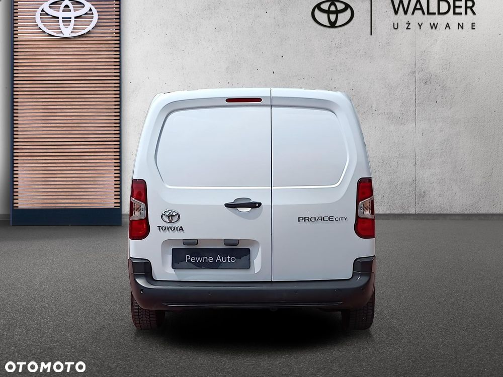 Toyota PROACE CITY - 8