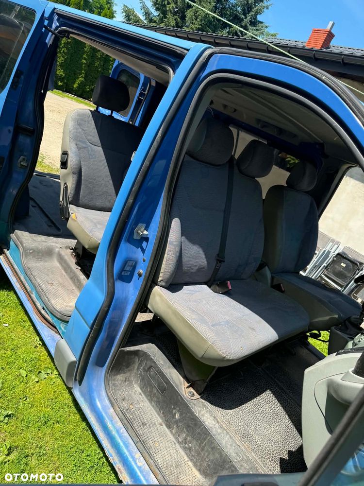 Renault TRAFIC - 5