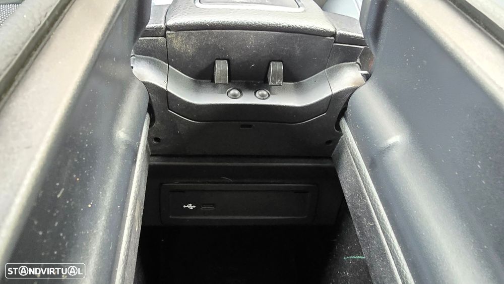 Mercedes-Benz A 160 d Style - 40