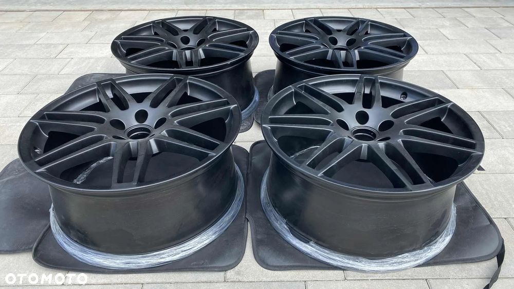 AUDI OEM 19" 8,5j ET48 - 2