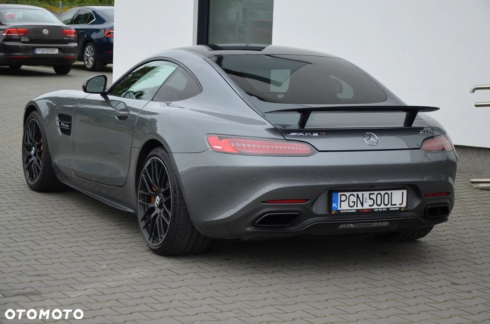 Mercedes-Benz AMG GT S - 11