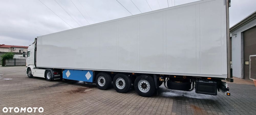 Schmitz Cargobull SKO24 - 3