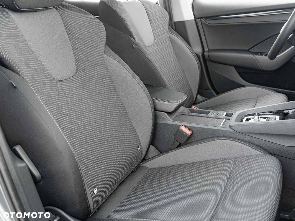 Skoda Octavia 1.5 TSI mHEV Drive Essence DSG - 32