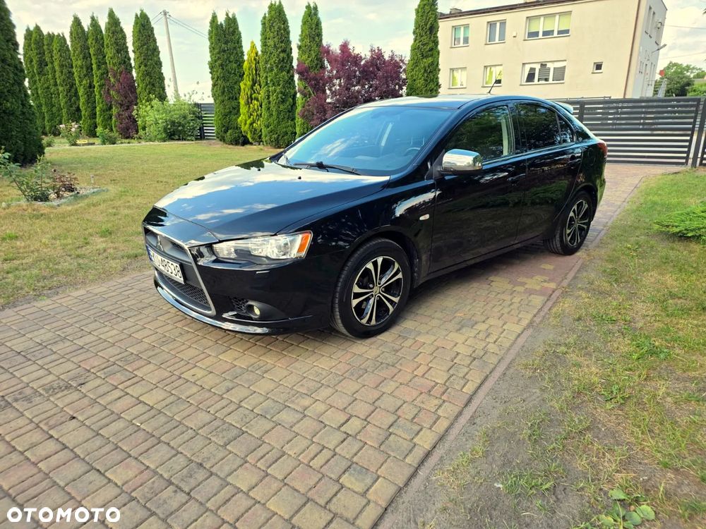 Mitsubishi Lancer 1.8 DID Instyle NAVI - 2