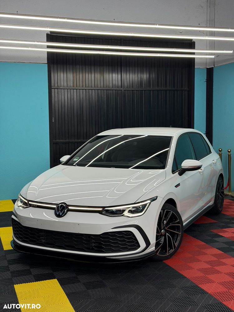 Volkswagen Golf 2.0 TSI GTI Performance - 1