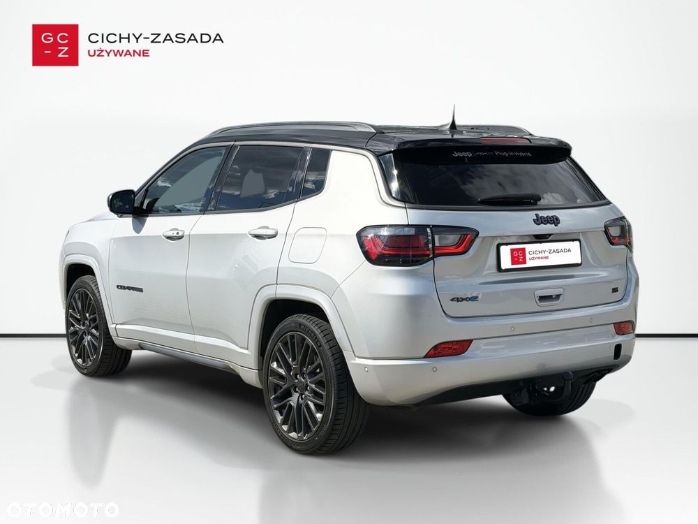 Jeep Compass - 4