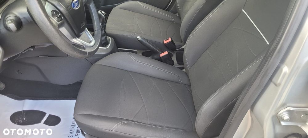 Ford Fiesta - 21