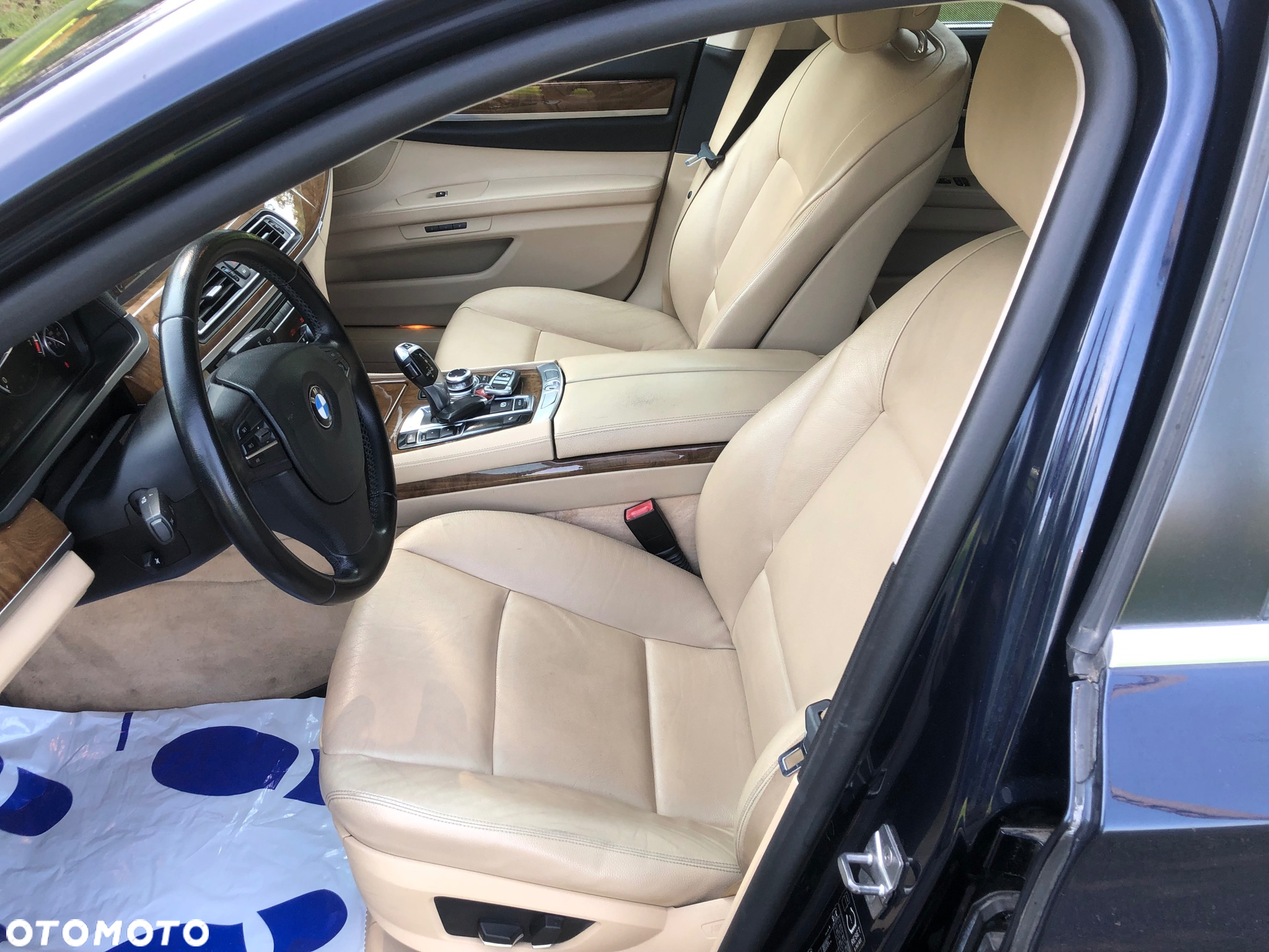 BMW Seria 7 - 7