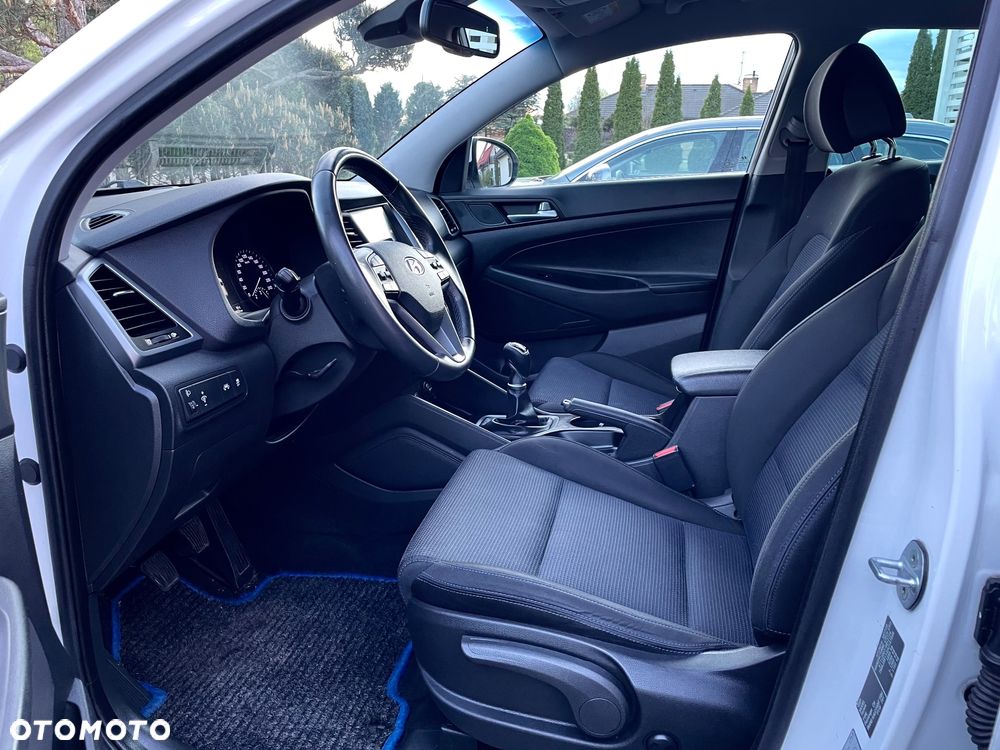 Hyundai Tucson blue 1.6 GDi 2WD Navi - 5