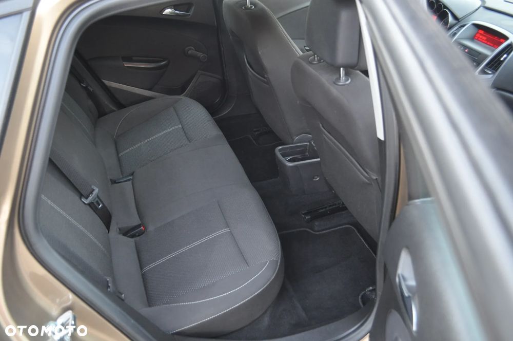 Opel Astra 1.4 Turbo Color Edition - 21