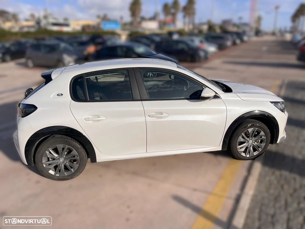 Peugeot e-208 Active Pack - 3