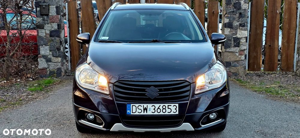 Suzuki SX4 S-Cross 1.6 Premium 4WD - 19