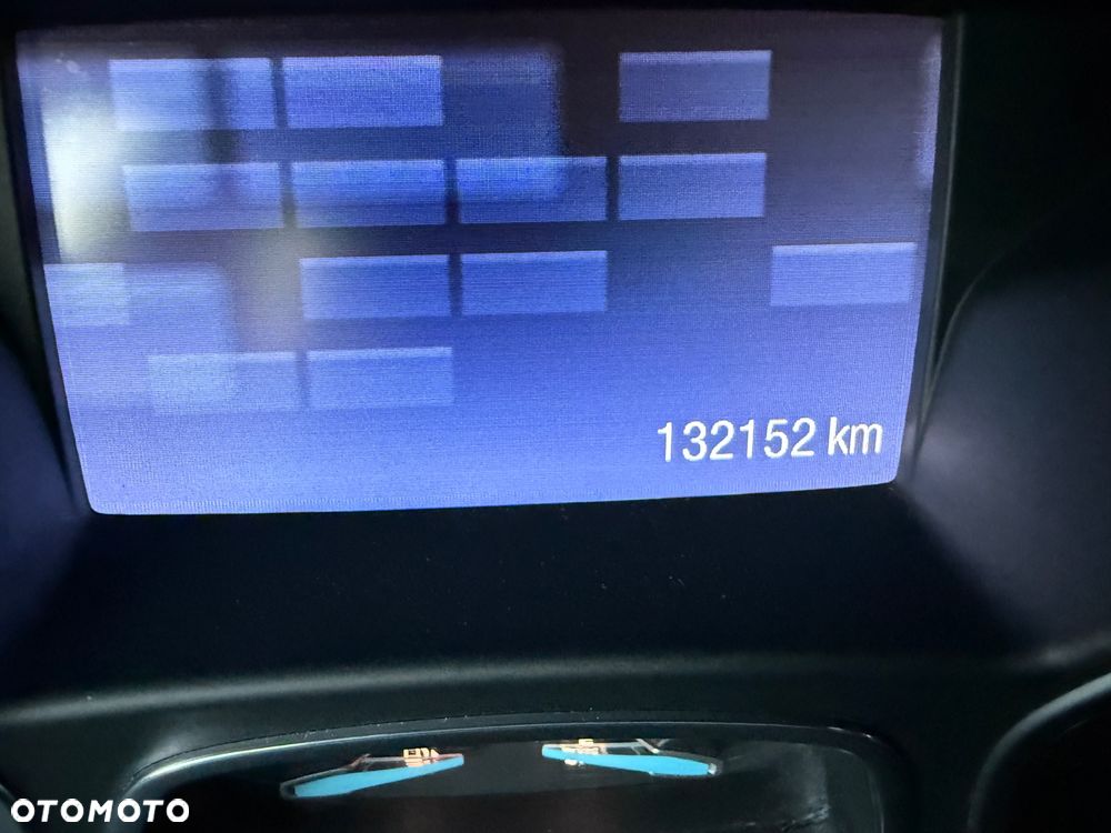 Ford Kuga 1.6 EcoBoost 2x4 Titanium - 25