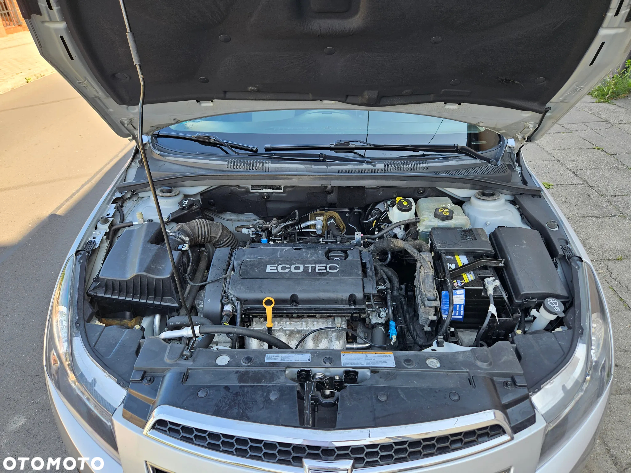 Chevrolet Cruze 1.6 LS - 18