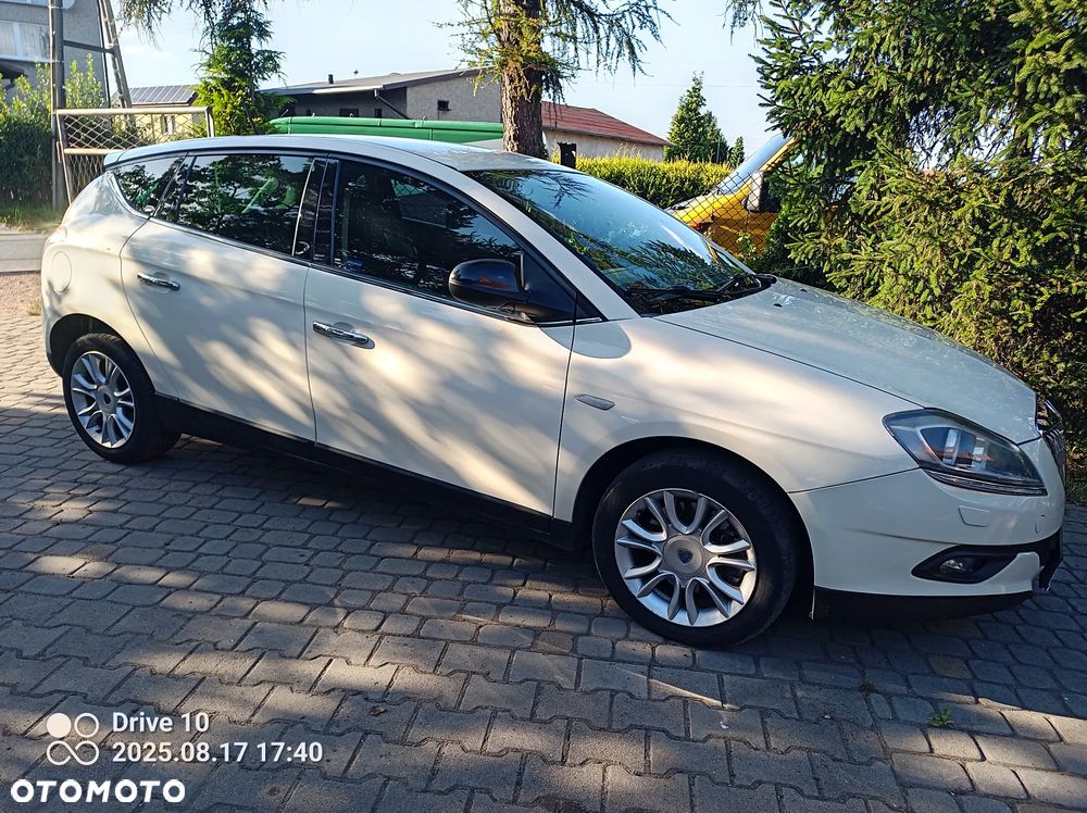 Lancia Delta 2.0 MJ Platino - 1
