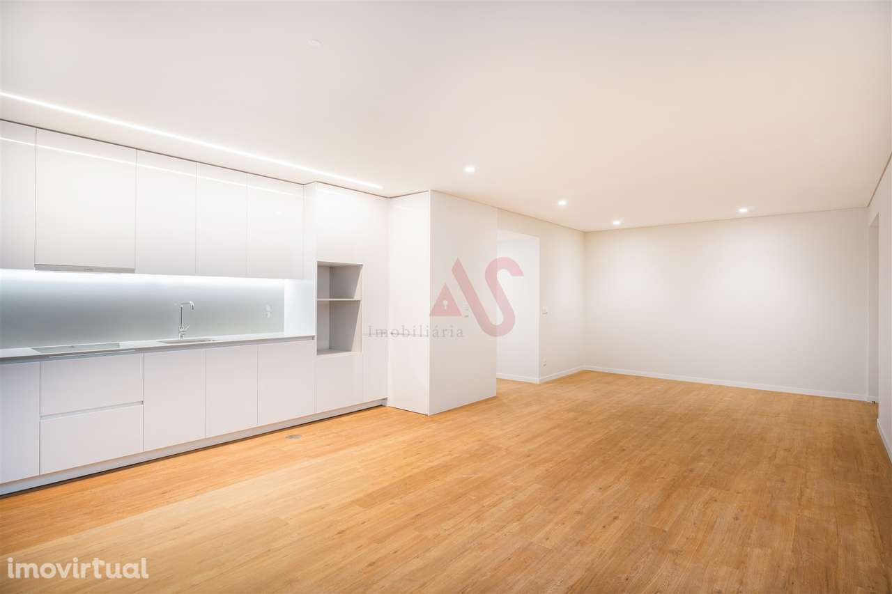 Apartamento T2+1 com varanda, em construção, situado no 1º piso. - Grande imagem: 2/17