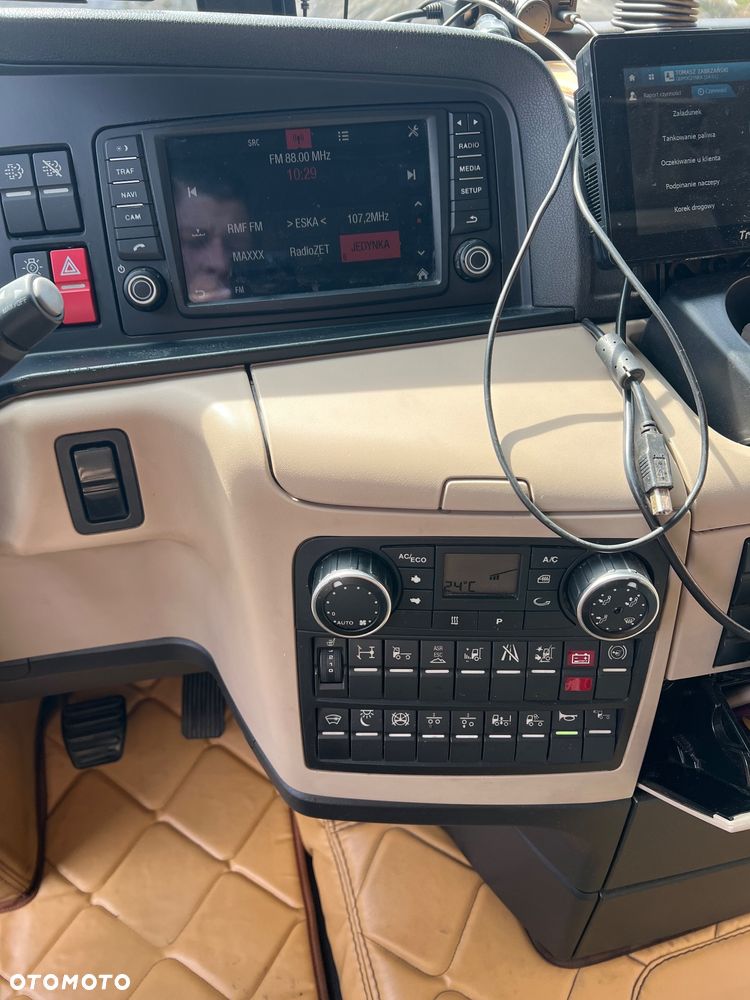 MAN TGX 480/500 xxl klima retarder stan bdb po dużym serwisie - 14