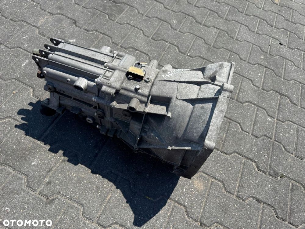 SKRZYNIA BIEGÓW 1.6 2170000942 BMW E81 2009