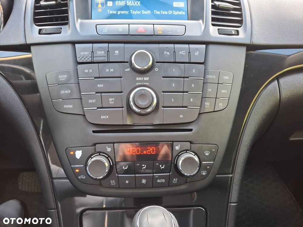 Opel Insignia 2.0 T Sport 4x4 - 27