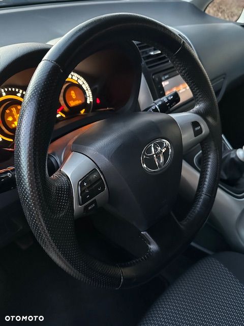 Toyota Auris 1.4 D-4D Edition - 27