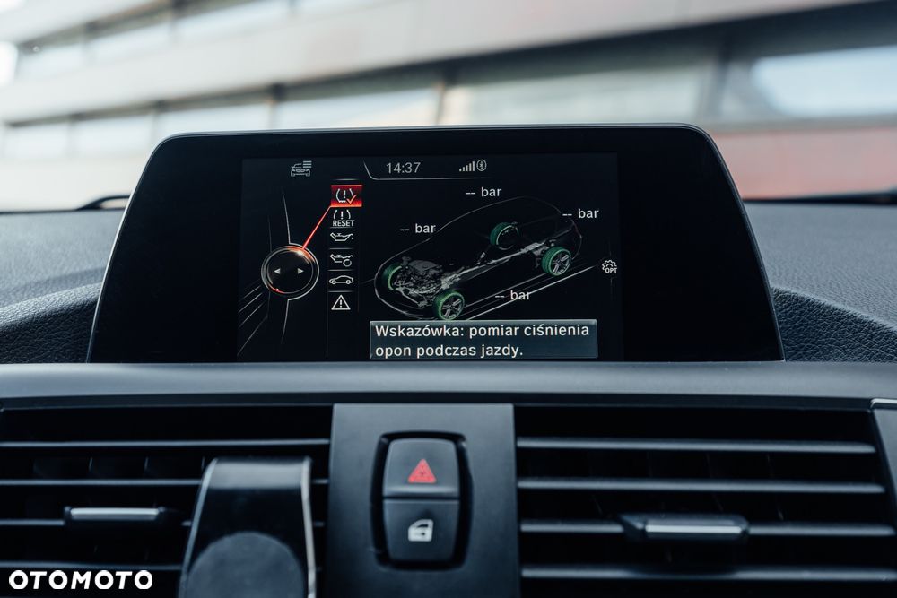 BMW Seria 1 118i Sport Line - 16