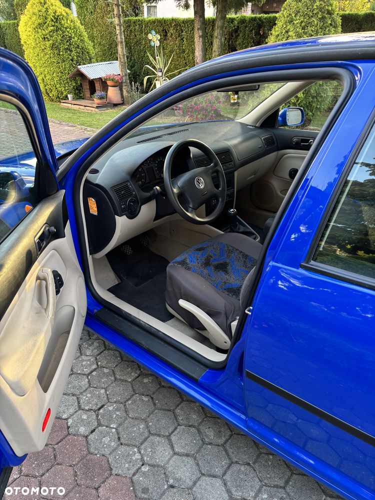 Volkswagen Golf 1.4 - 17