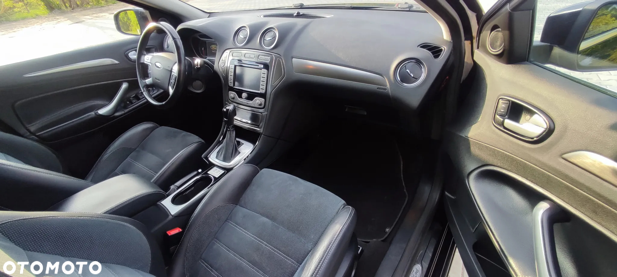 Ford Mondeo - 21
