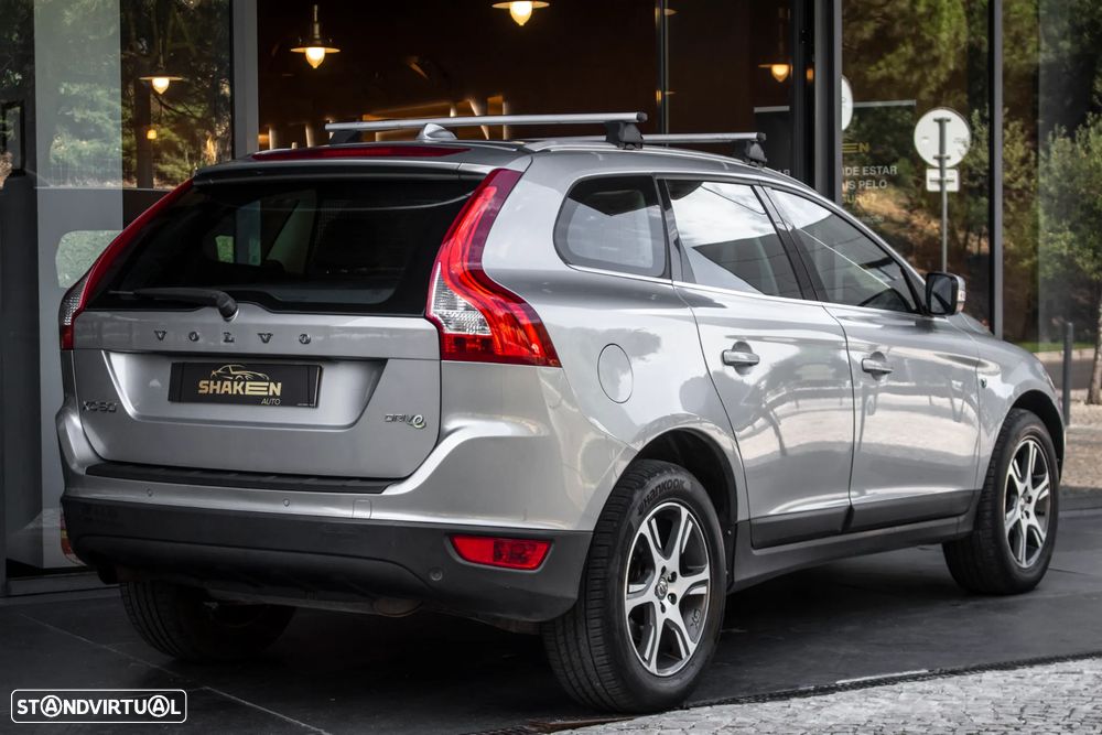 Volvo XC 60 2.0 D3 Drive - 4