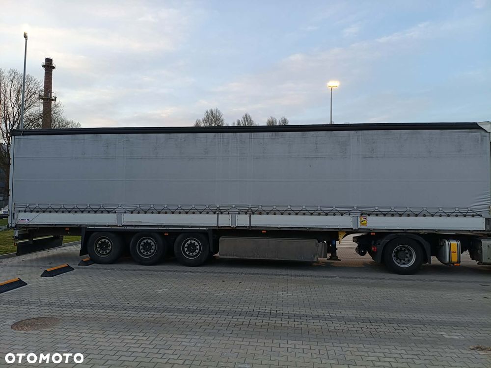 Schmitz Cargobull - 1