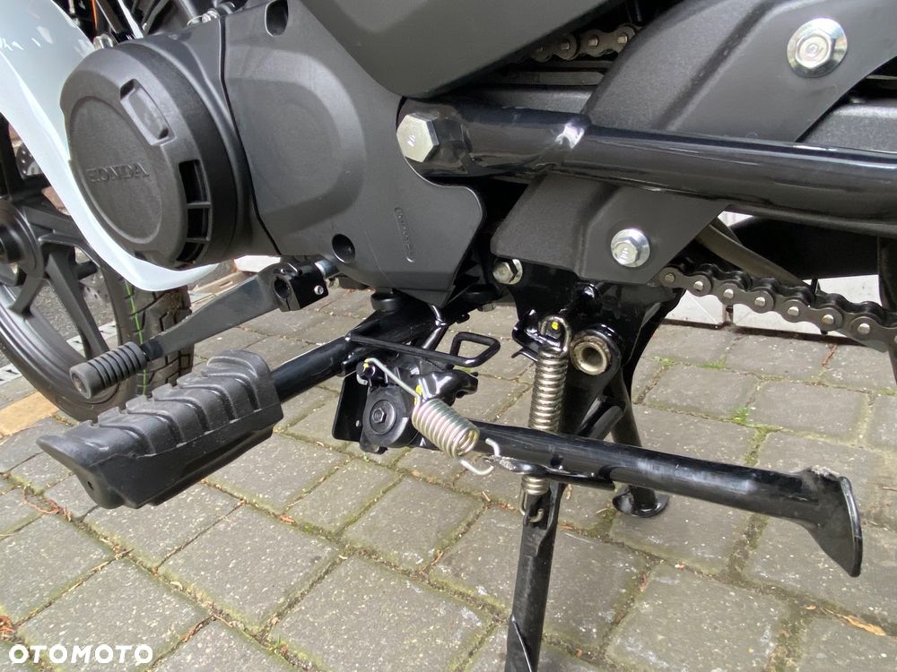 Honda CBF - 29
