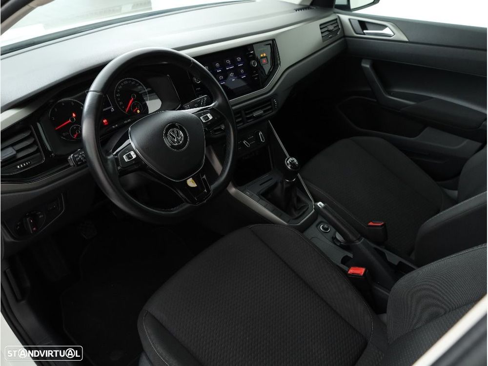 VW Polo 1.0 Confortline - 14