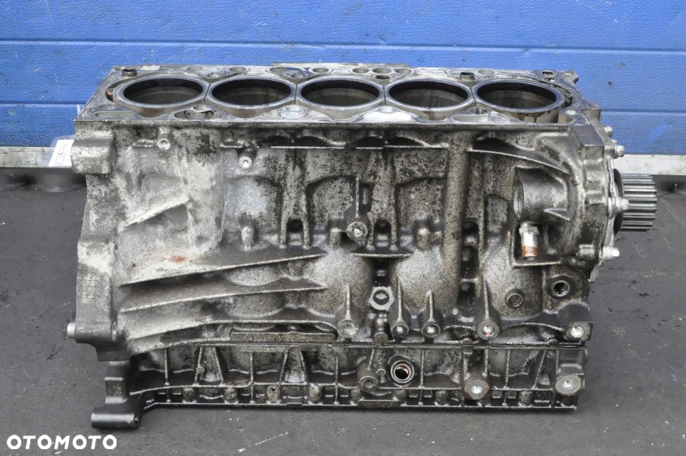 VOLVO S60 V60XC60 XC70 V70 S80 2.0 D3 BLOK SILNIKA D5204T3 D5204T7 - 1