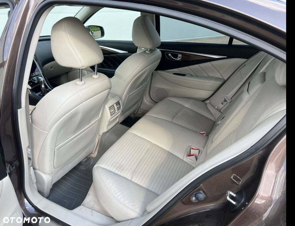 Infiniti Q50 - 20