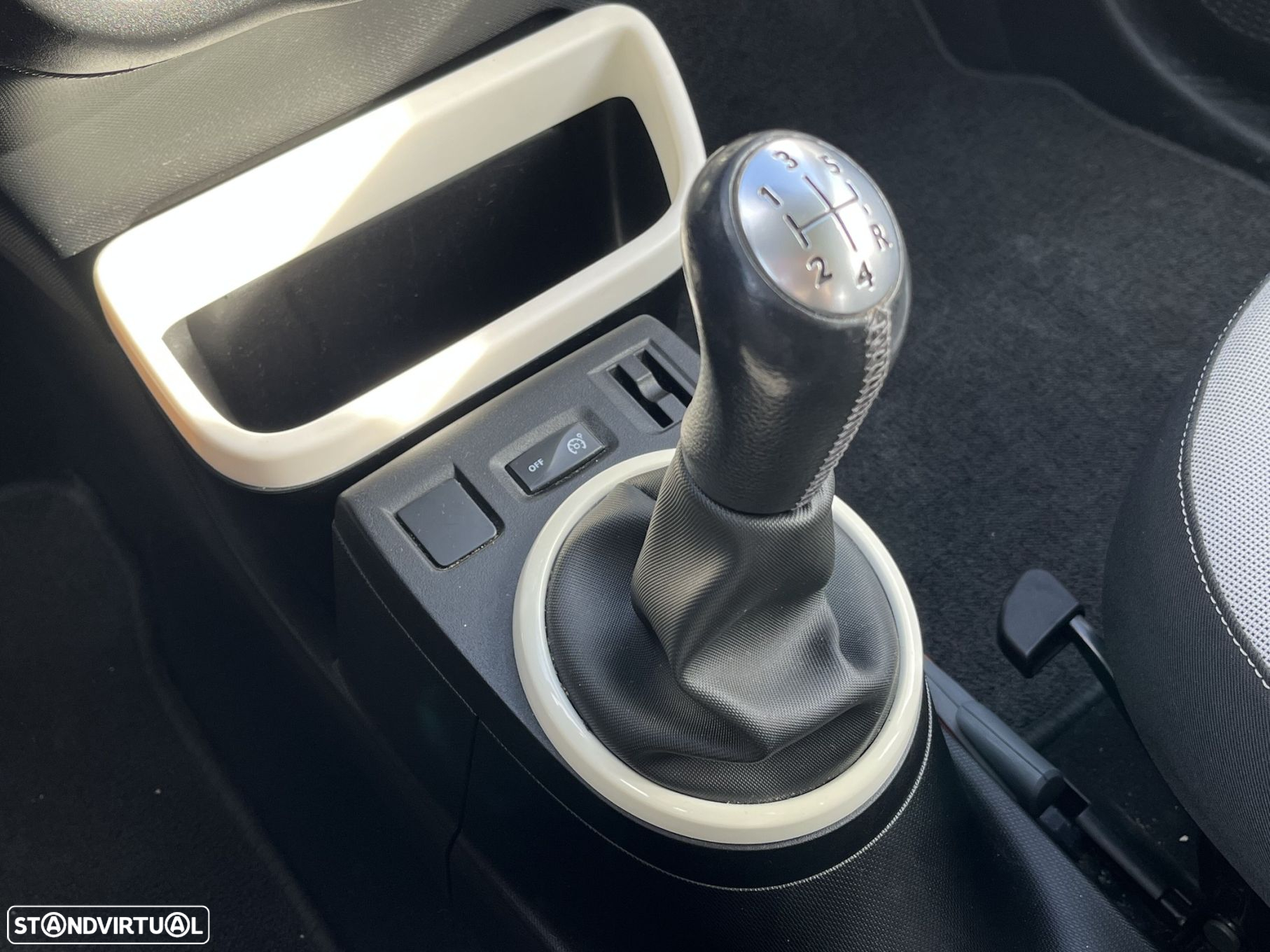 Renault Twingo 1.0 SCe Night&Day - 13