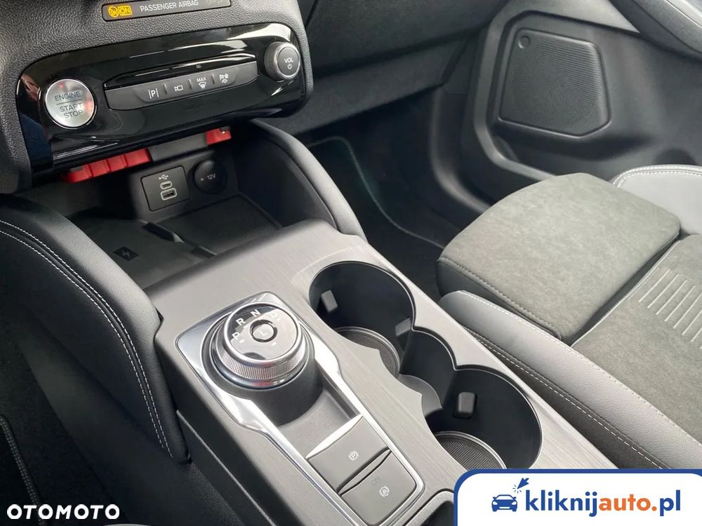 Ford Kuga - 16