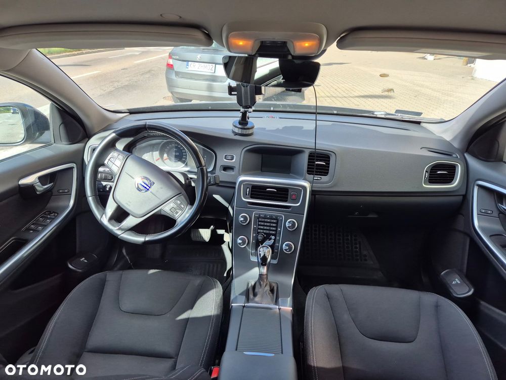 Volvo S60 - 4