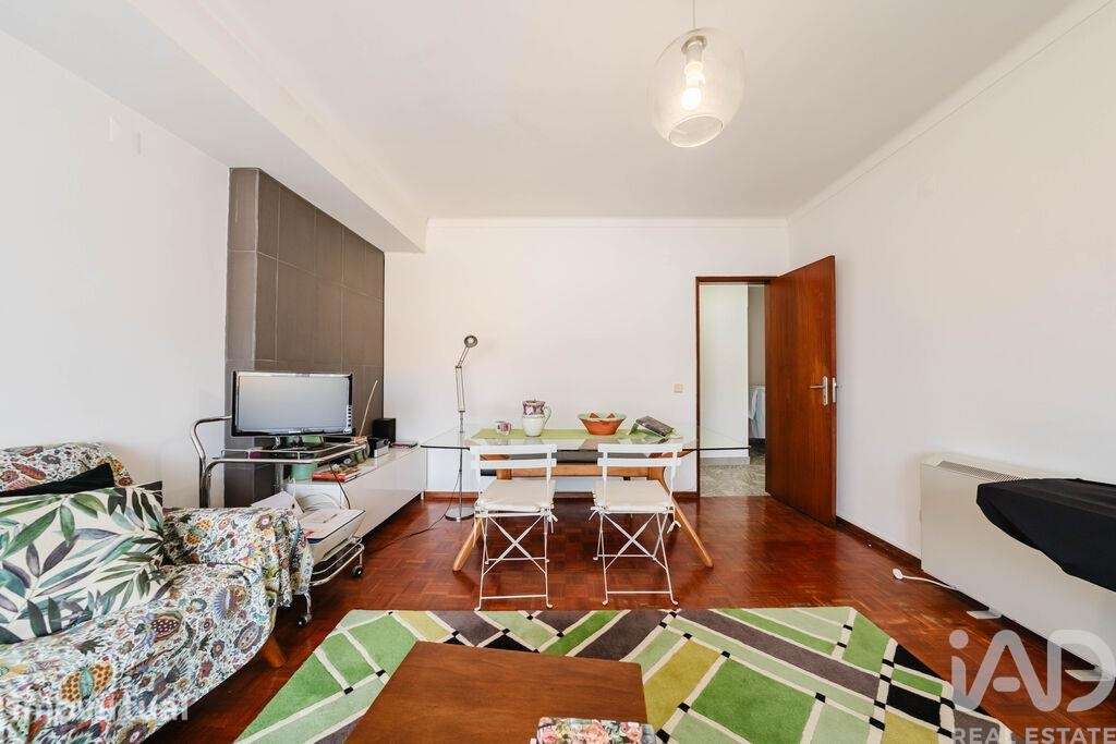 Apartamento T2 em Caldas da Rainha - Nossa Senhora do Pópulo, Coto e S - Grande imagem: 2/33