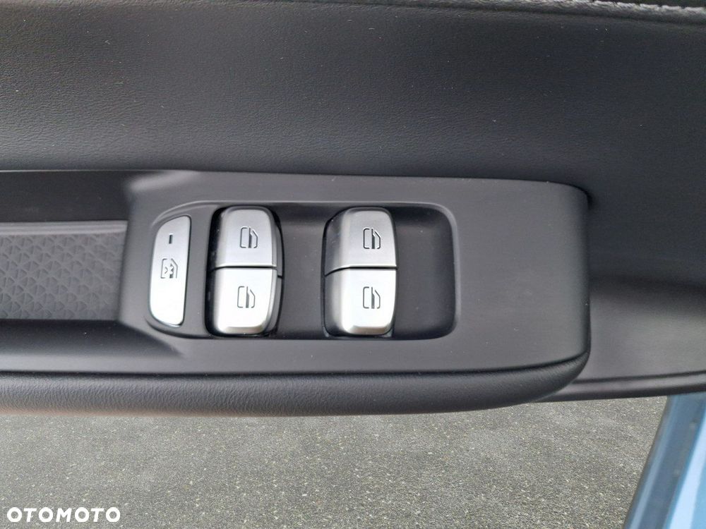 Chery Tiggo 8 - 11