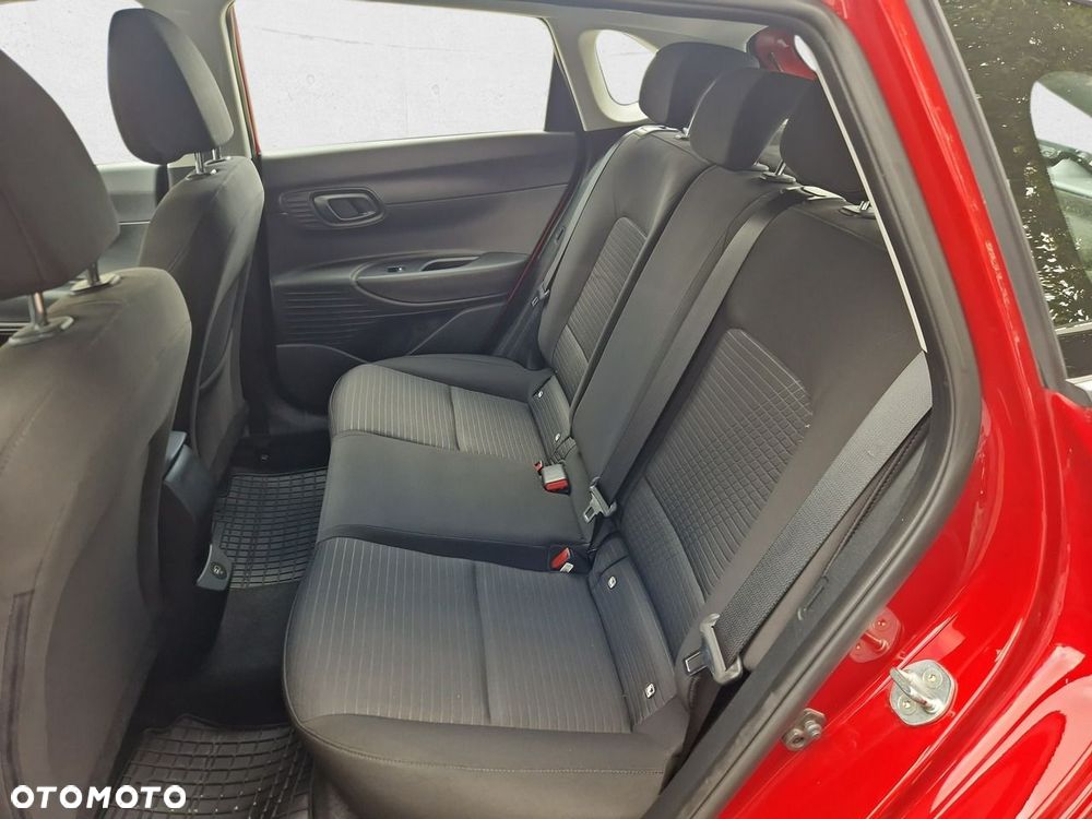 Hyundai i20 - 11