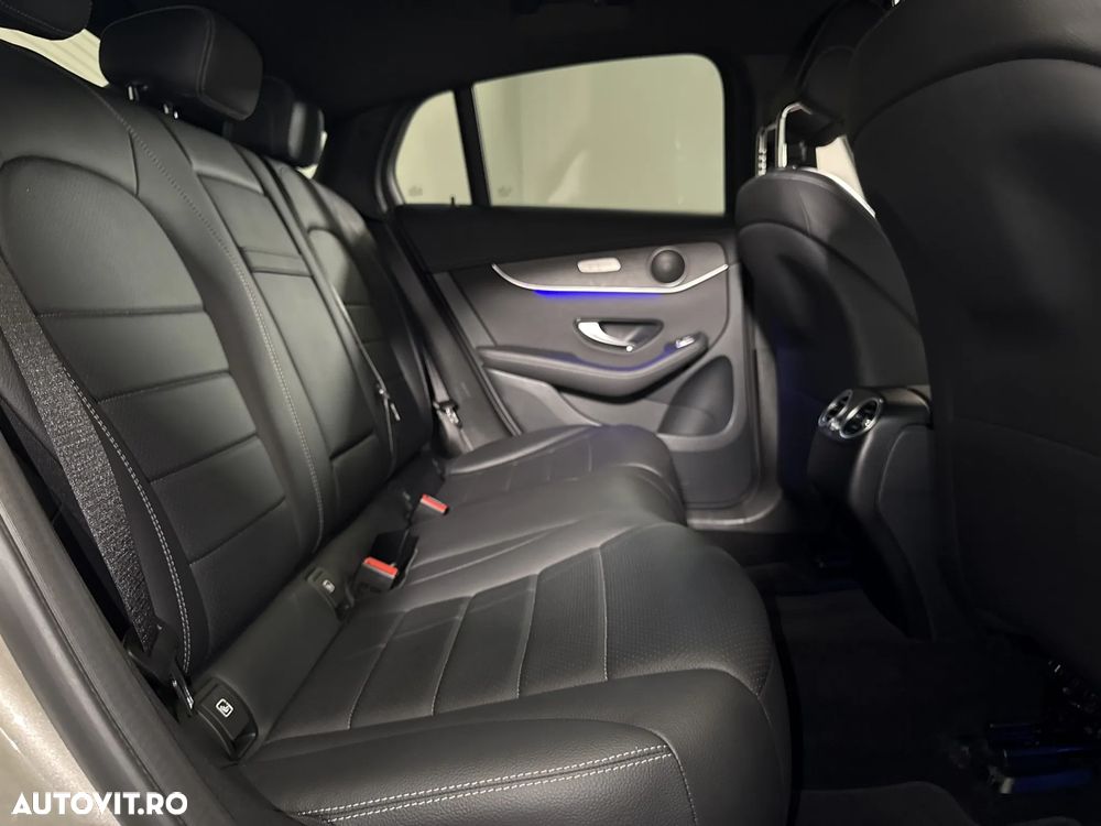 Mercedes-Benz GLC 220 d 4MATIC - 13