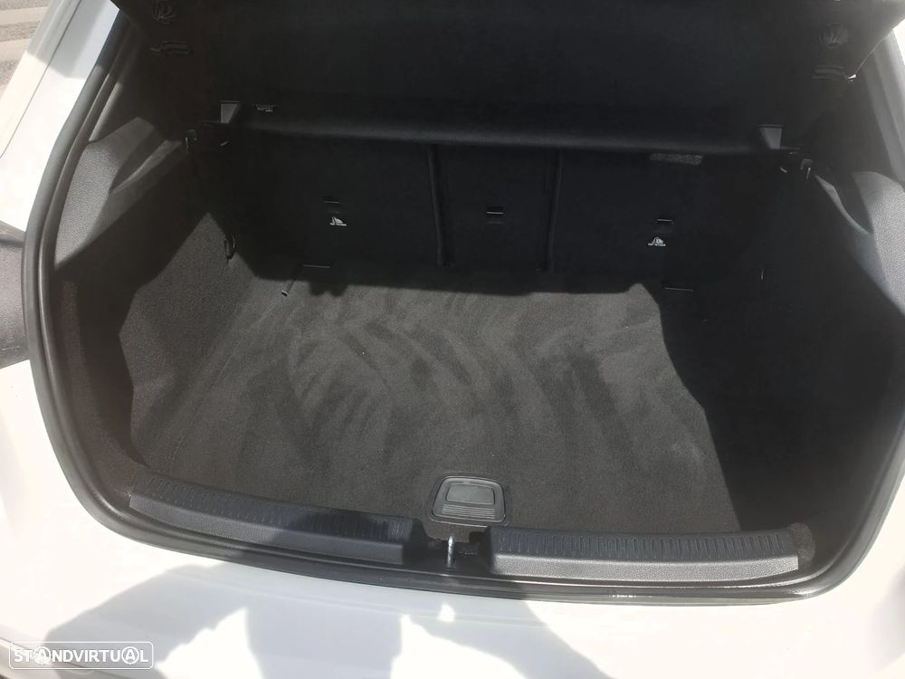 Mercedes-Benz A 180 d AMG Line Aut. - 44