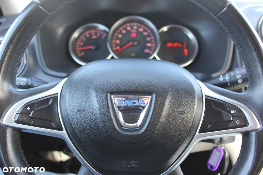 Dacia Sandero dCi 90 Laureate - 14