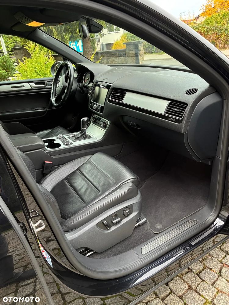 Volkswagen Touareg - 9