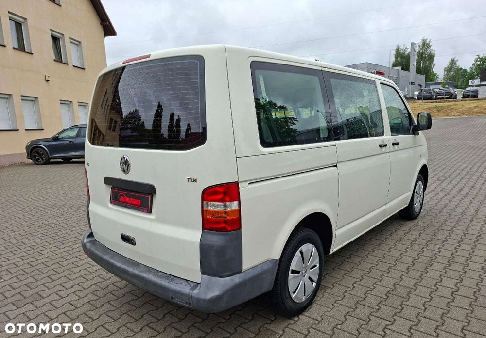 Volkswagen Transporter - 8