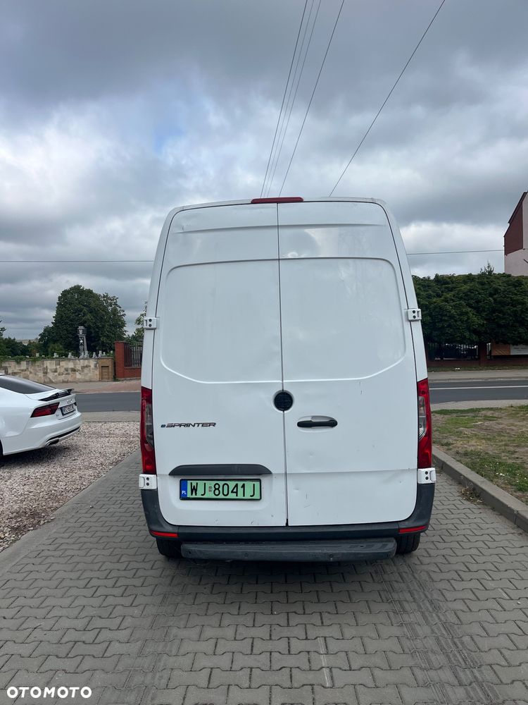 Mercedes-Benz Esprinter - 5