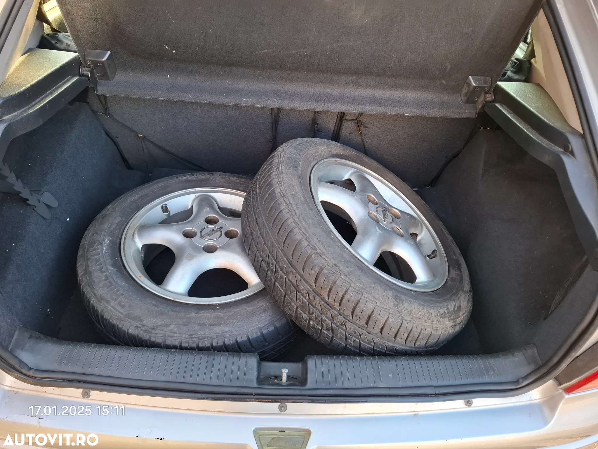 Opel Astra Classic 1.6i - 4