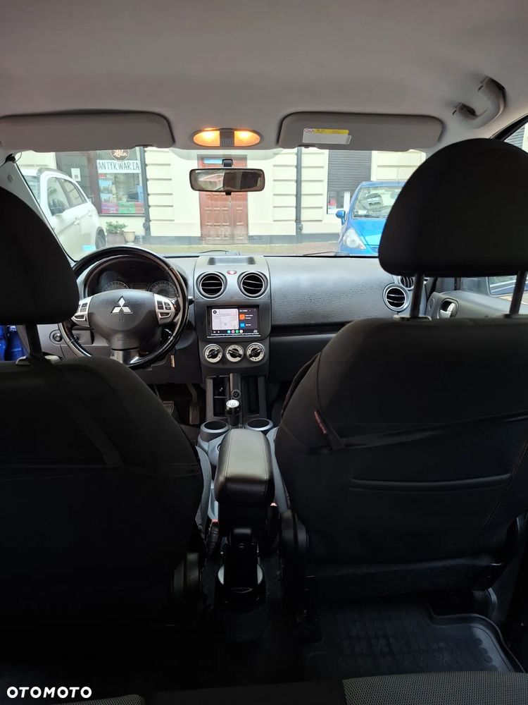 Mitsubishi Colt 1.3 Inform - 9