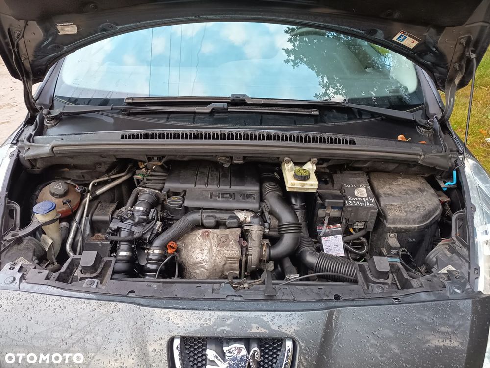 Peugeot 5008 - 14
